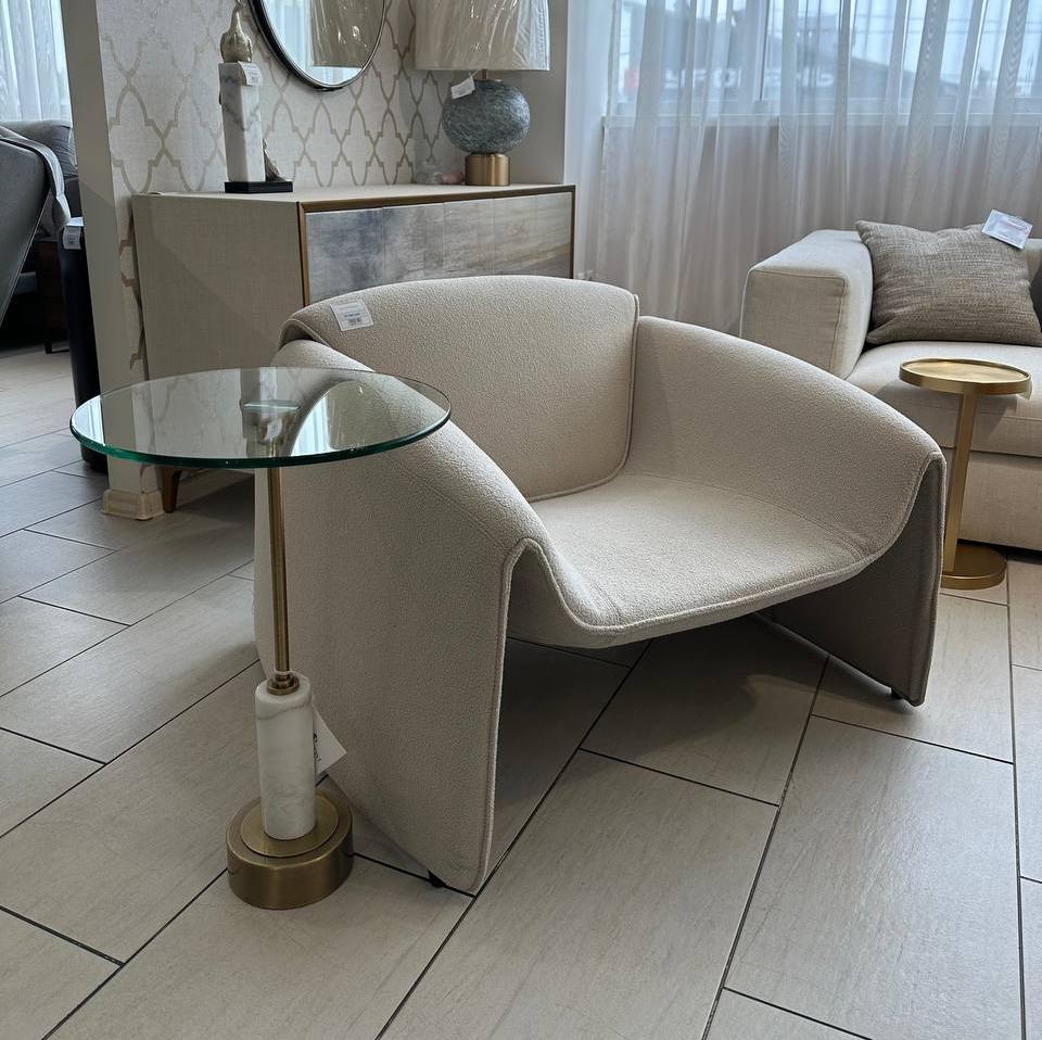 Интерьерное кресло D439 бежевый