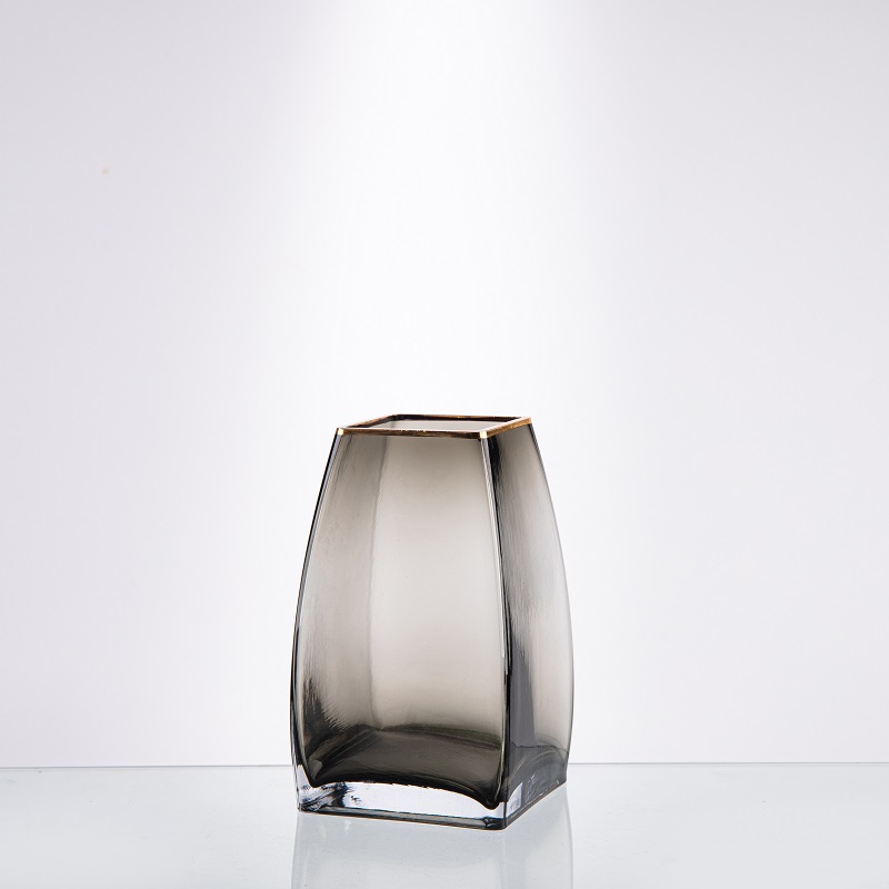 Ваза стеклянная AB9010